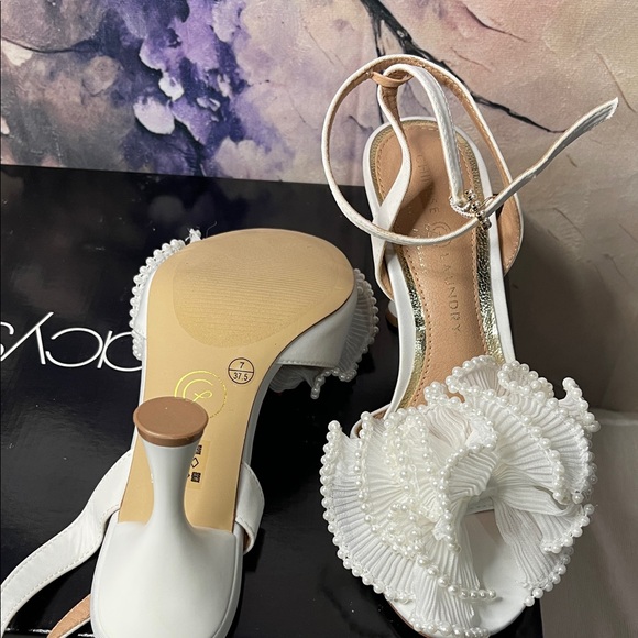 Chinese Laundry White Pearl Floral Ankle-Strap Heels - Picture 6 of 8